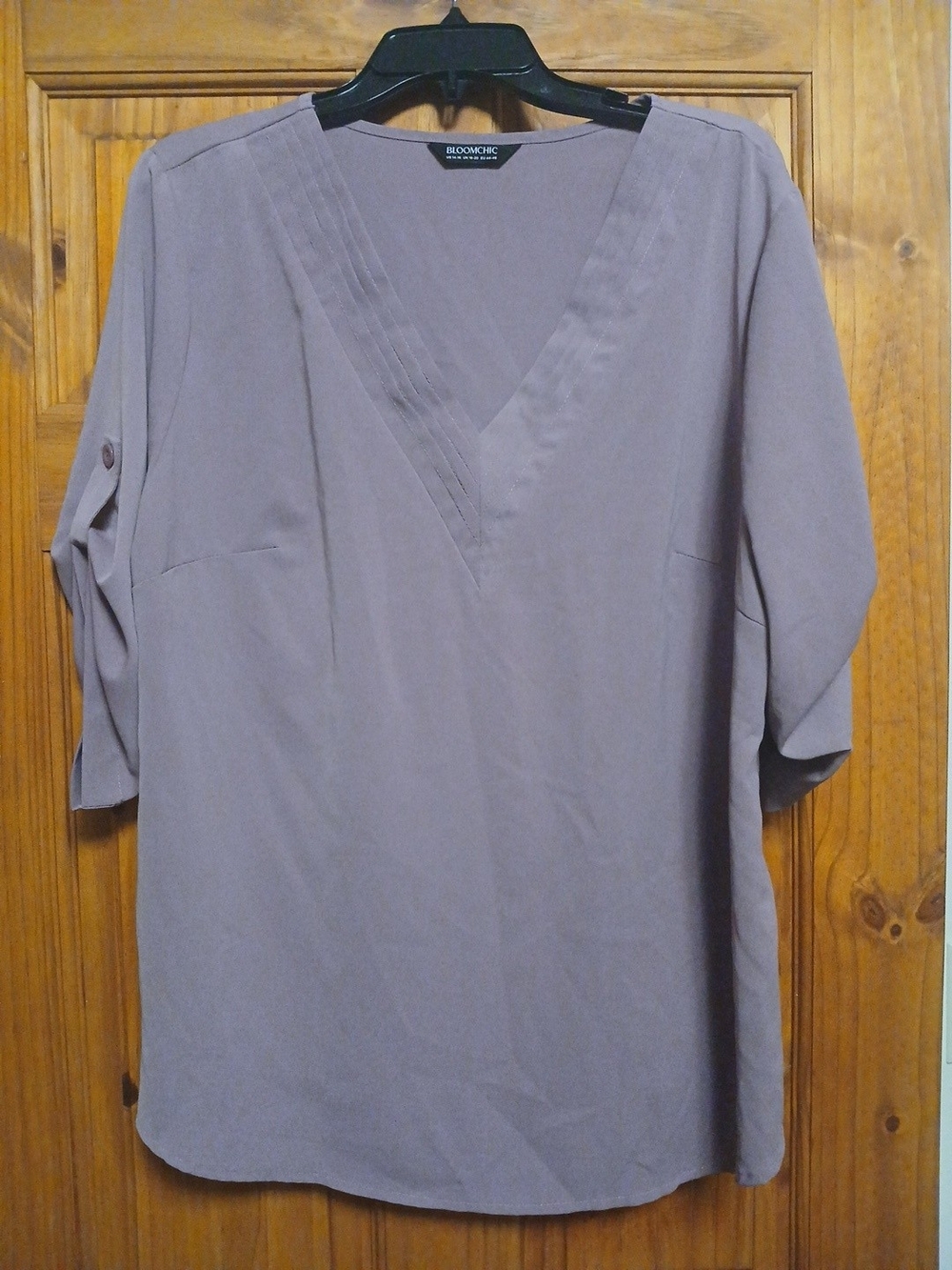 BloomChic Mauve V-Neck Pintuck Blouse